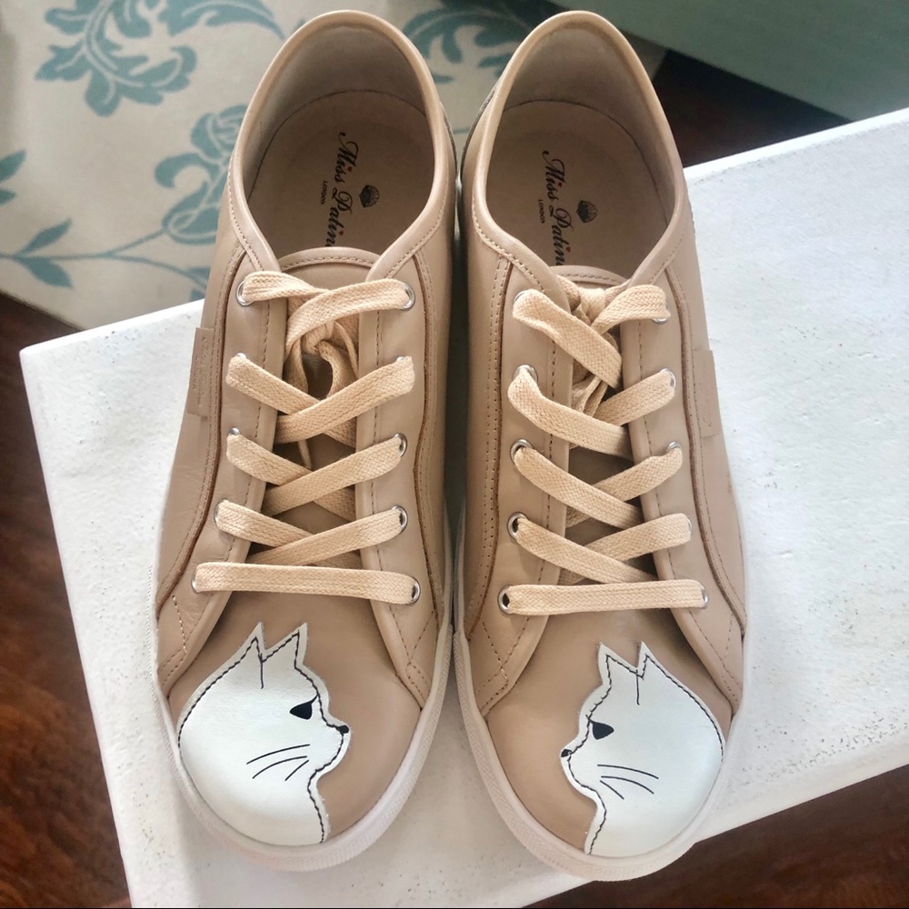 Miss patina kitty sneaker